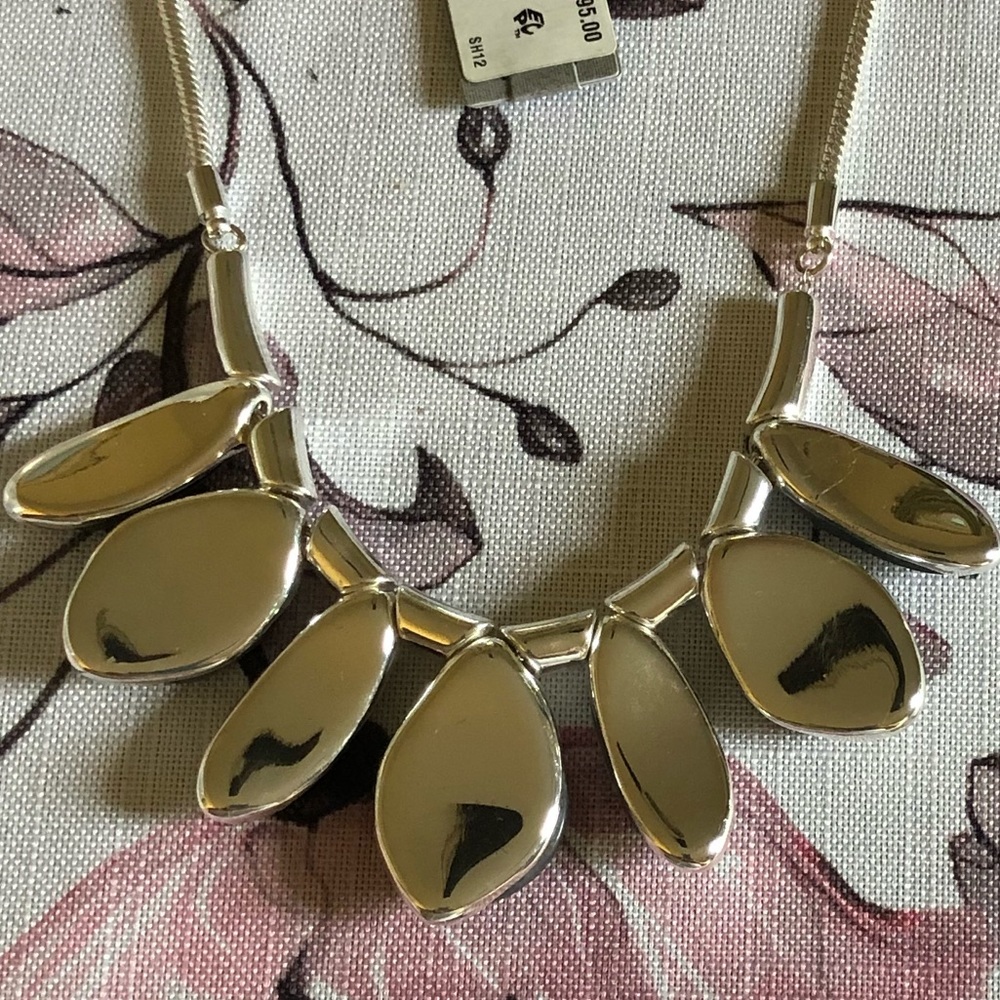 Necklace, R Morris - Picture 3 of 4